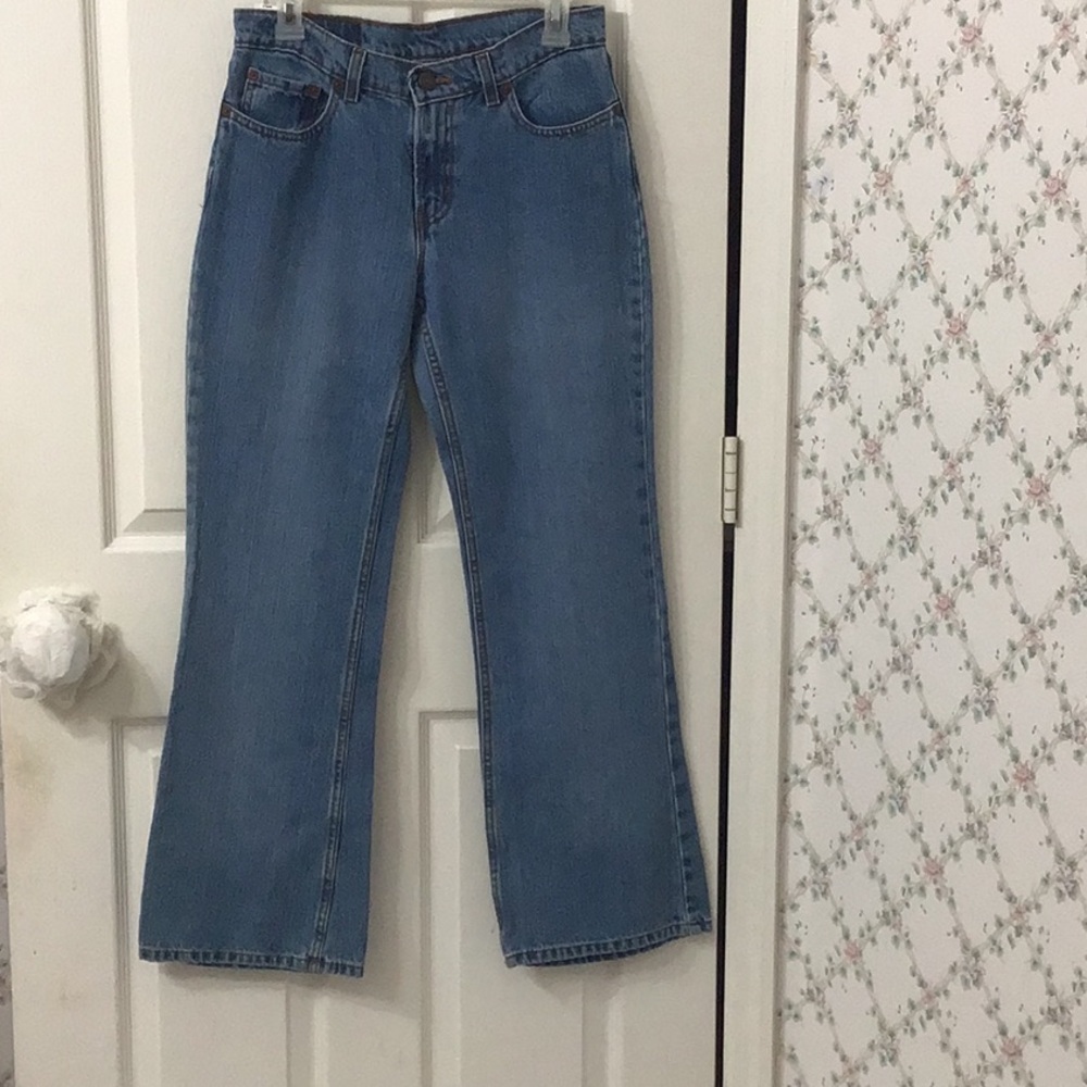 Jordache Blue Jeans Sz 9/10 Flare Leg From the Knee. Low Rise, 2 sets pockets.